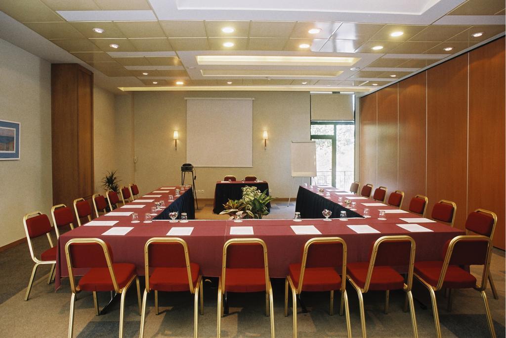 Nepheli Hotel Солун Екстериор снимка